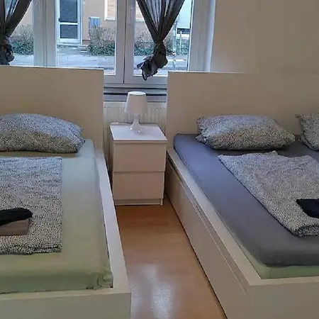 Nahe Bahnhof Und Privat bolig *