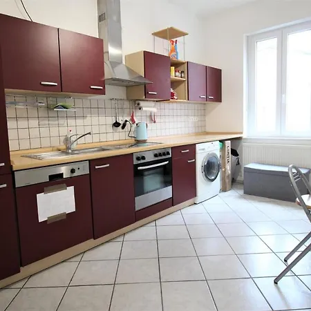 Nahe Bahnhof Und Homestay Wurzburg