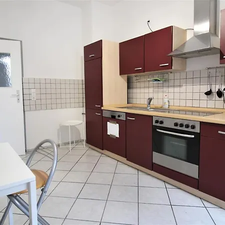 Nahe Bahnhof Und Homestay *