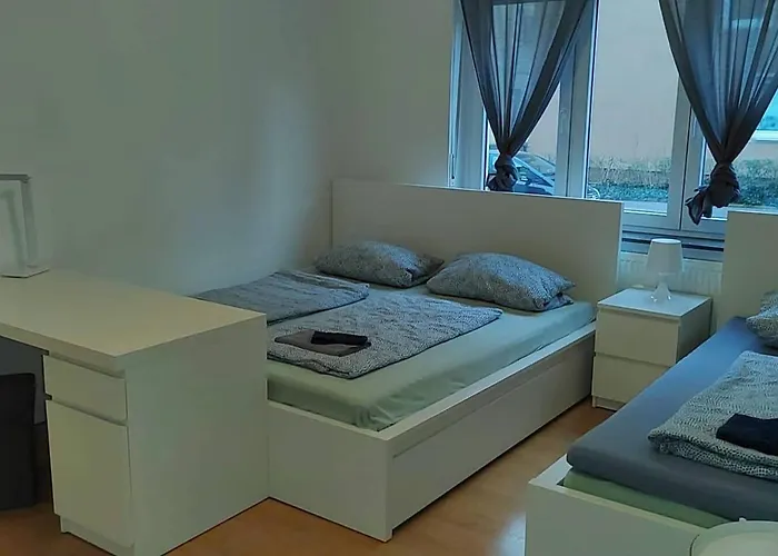 Nahe Bahnhof Und Habitación en casa particular *